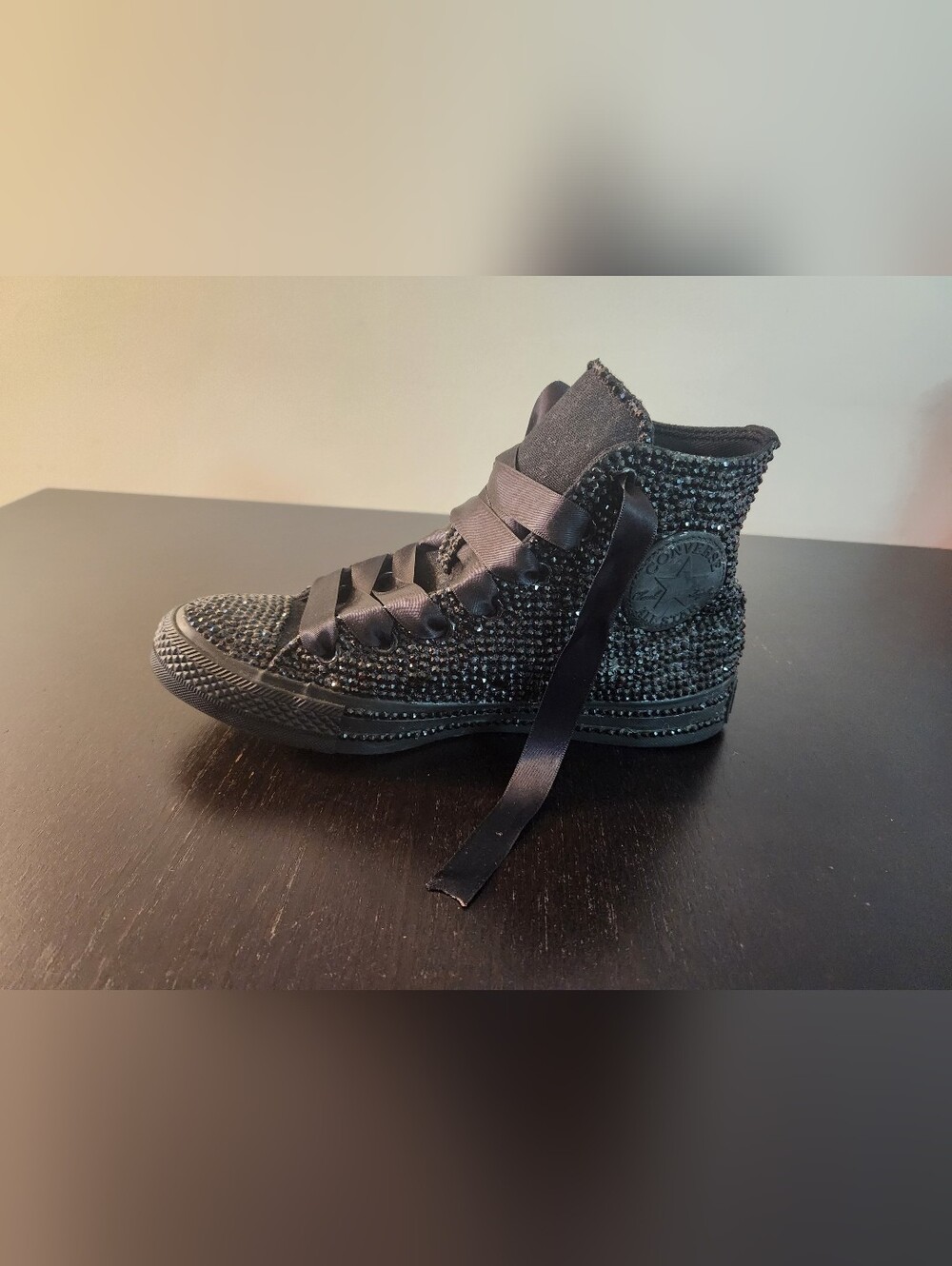 Converse Women’s Black Crystal-Embellished Satin Ribbon Sneakers. W-8 M-6. - Picture 3 of 16